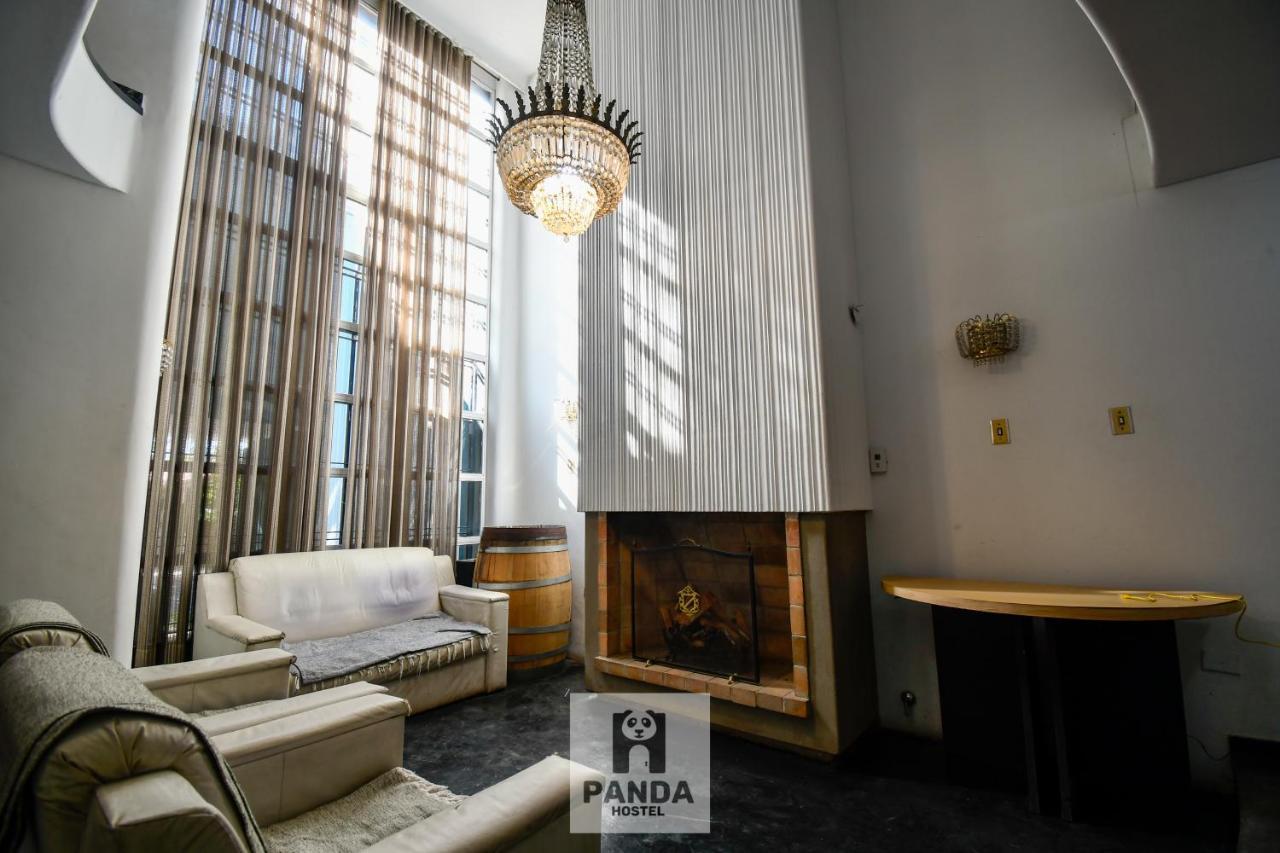 Panda Hostel Mendoza Exterior photo