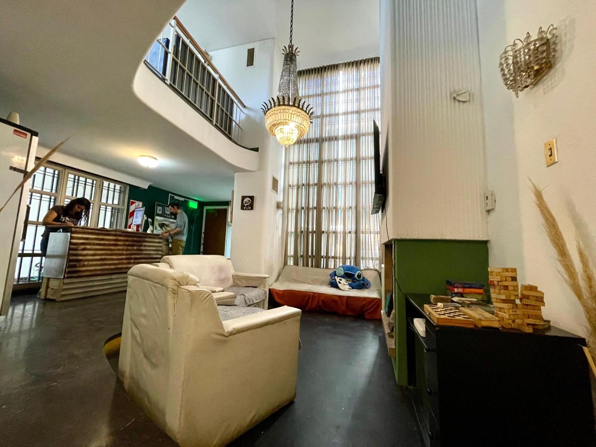 Panda Hostel Mendoza Exterior photo